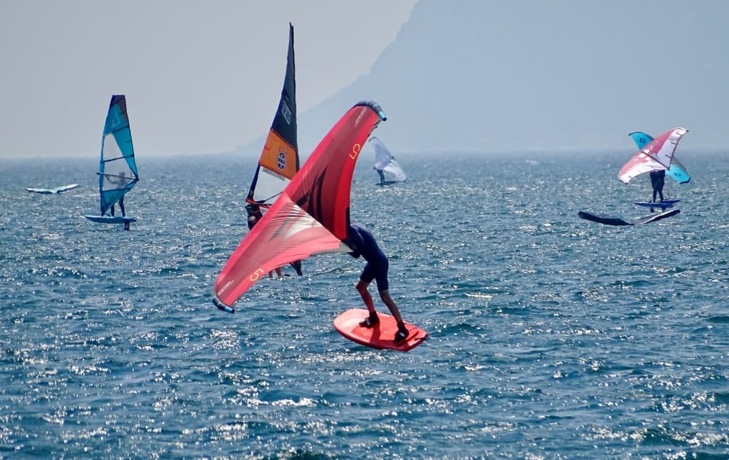 Flügelfoil auf dem Gardasee
