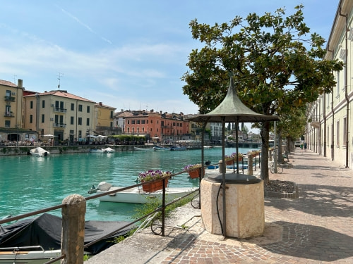 Canale di Mezzo a Peschiera del Garda